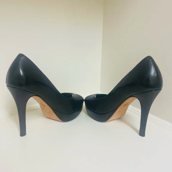 Cole Haan, Nike Air, Black Leather, Open Toe Pumps. Size 8 - Picture 5 of 9